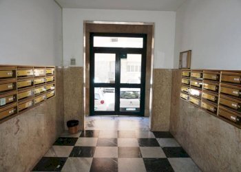 Interno palazzo - Trilocale via dei Landi, 16, Genova (zona Sampierdarena) - foto 3
