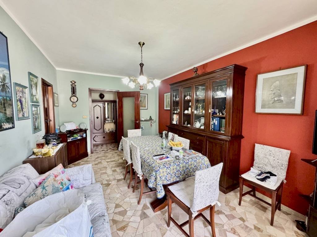 Soggiorno - Appartamento strada Ciapeia, 7, Biella - foto 1