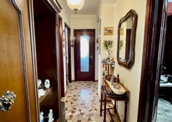 Ingresso - Appartamento strada Ciapeia, 7, Biella - foto 5