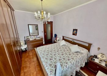 Camera da letto - Appartamento strada Ciapeia, 7, Biella - foto 13