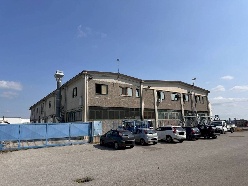 Zona - Capannone via Vittorio Veneto, 57, Caramagna Piemonte - foto 2