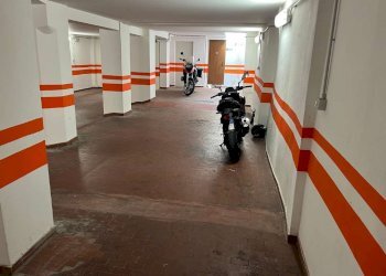 posto auto - Posto Auto via Centotrecento, Bologna (zona Centro Storico) - foto 1