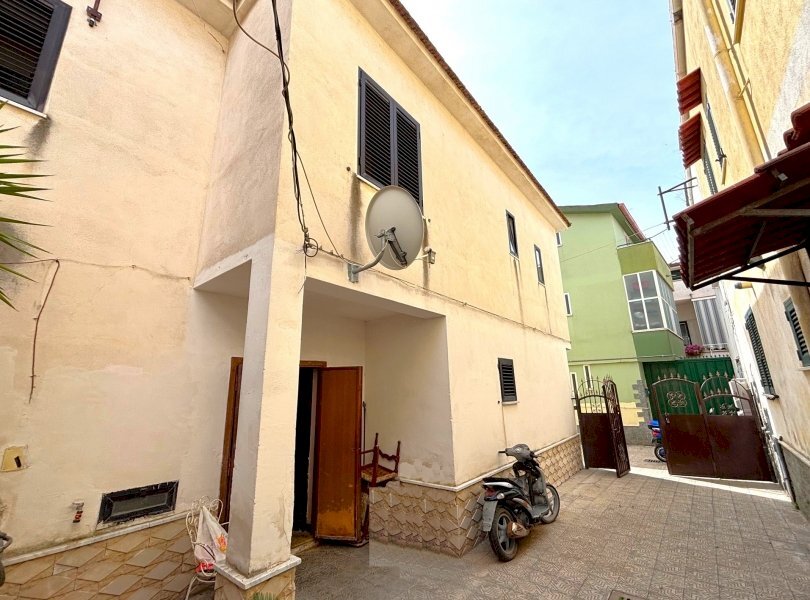 Casa indipendente Mondragone - foto 2