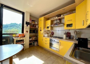 Four-room apartment Via Emilio Salgari, Genova (neighborhood Pegli) - photo 5