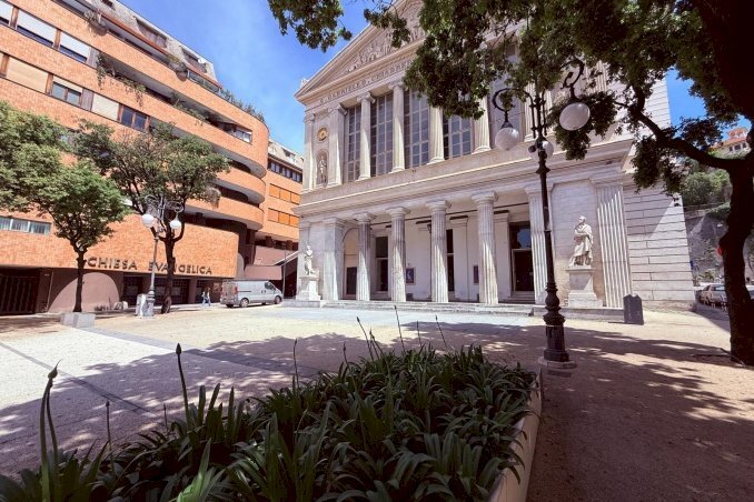 Quadrilocale Savona, Savona (zona Darsena) - foto 1