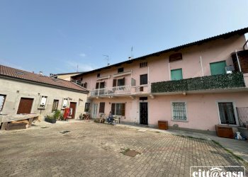 Four-room apartment Brandizzo - photo 1