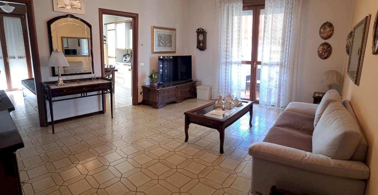 Apartment Modena - photo 1