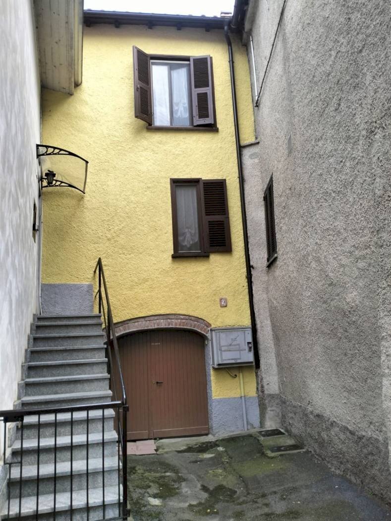 Bilocale Via Adua, 9, Garessio - foto 1