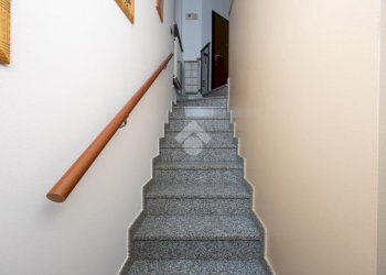 Three-room apartment Viale Piave, Gessate - photo 22