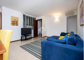 Three-room apartment Viale Piave, Gessate - photo 23