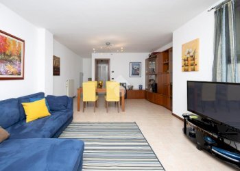 Three-room apartment Viale Piave, Gessate - photo 25