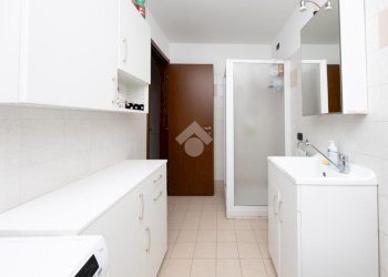 Three-room apartment Viale Piave, Gessate - photo 29