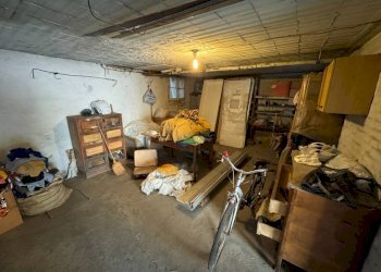 Cantina - Box via del Triumvirato, 1/6, Bologna (zona Borgo Panigale) - foto 5