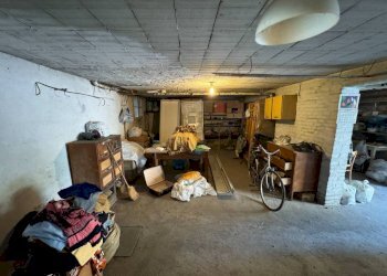 Cantina - Box via del Triumvirato, 1/6, Bologna (zona Borgo Panigale) - foto 6