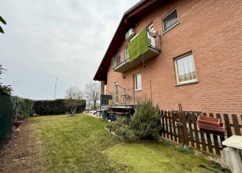 Giardino - Villa strada Carmagnola, 62/a, Caramagna Piemonte - foto 4