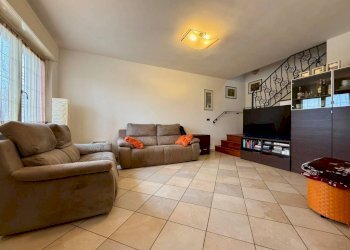 Salone - Villa strada Carmagnola, 62/a, Caramagna Piemonte - foto 15