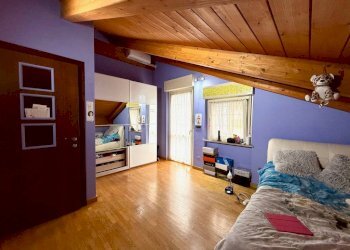 Camera da letto - Villa strada Carmagnola, 62/a, Caramagna Piemonte - foto 35