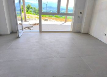 Cucina - Appartamento via Porta di Vasco, 21, Mondovì - foto 13