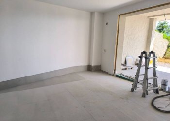 Interno non residenziale - Appartamento via Porta di Vasco, 21, Mondovì - foto 18