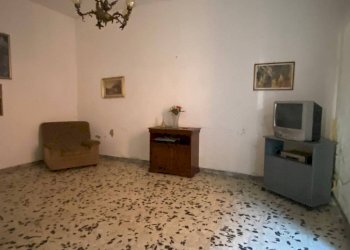 Salone - Casa indipendente via Galeriano, Fara in Sabina - foto 8