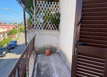 Balcone - Casa indipendente via Galeriano, Fara in Sabina - foto 14