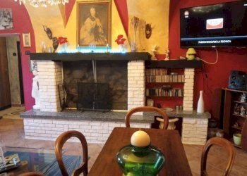 Salone - Rustic via Santa Fede, 20, Cavagnolo - photo 9