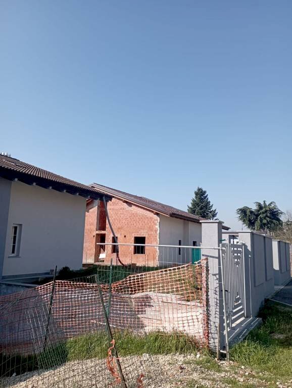 Facciata - Villa strada Laverdina, Asti - photo 2