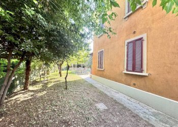 Giardino - Villa via Santa Vincenza Gerosa, Bergamo - foto 3