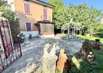 Giardino - Villa via Santa Vincenza Gerosa, Bergamo - foto 7