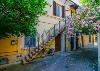 Cortile interno - Trilocale via Felice Orsini, Forlì - foto 22