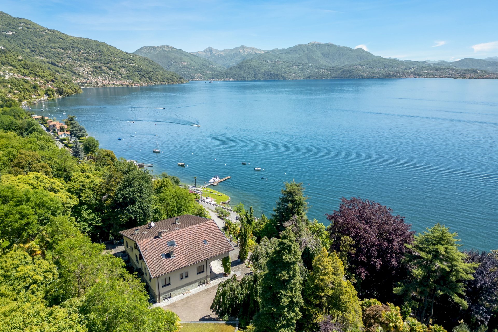 Villa Via Martiri Oggebbiesi, Oggebbio - photo 1