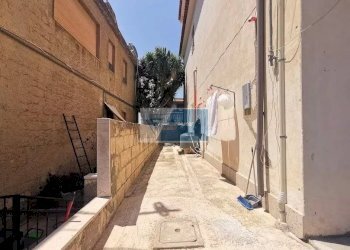 Trilocale Noto - foto 5