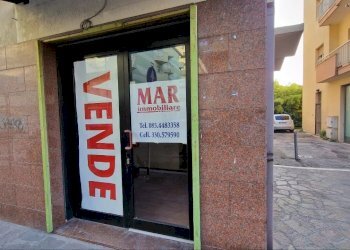 Locale Commerciale CORSO UMBERTO, Montesilvano - foto 8