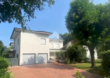 Villa Via verdi giuseppe, Carpi - foto 1