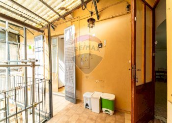 Bilocale via Massena, 3 
 Crocetta, Torino (zona Crocetta) - foto 9