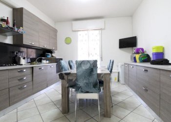 Trilocale Via Canale, Casalgrande - foto 5