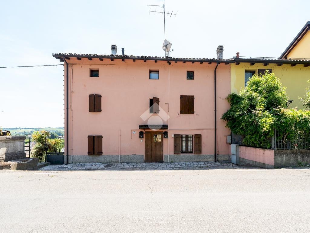 Casa semi indipendente Via Modenese, Vignola - foto 1