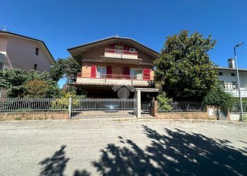 Villa Via tavullia, Gradara - photo 2