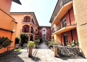 Four-room apartment Via don carra, Saluggia - photo 2