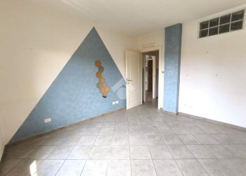 Four-room apartment Via don carra, Saluggia - photo 30