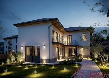 Casa indipendente Corso cortemilia, 135, Alba - foto 1