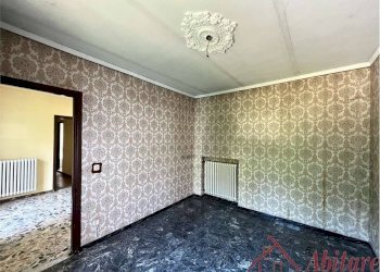 Casa indipendente Corso cortemilia, 135, Alba - foto 12