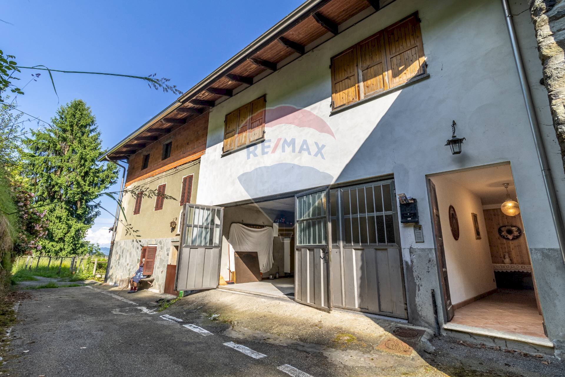 Independent house Frazione Sella, 12 
 Sella, Veglio - photo 1