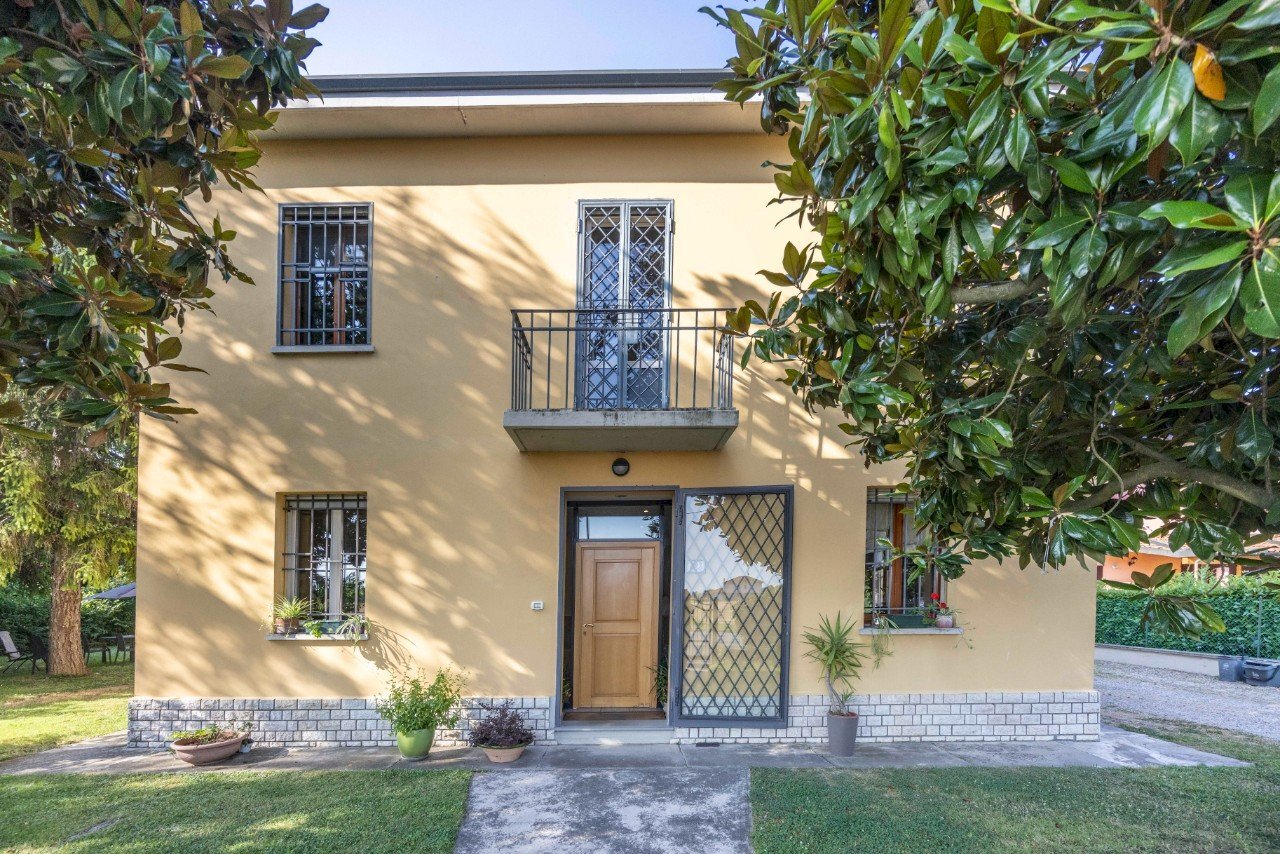 Single Family Villa San Pietro in Casale - photo 3