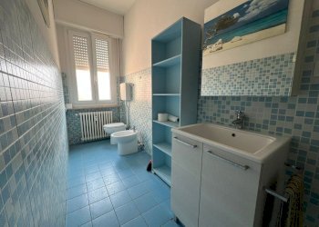 Apartment Reggio nell'Emilia - photo 9