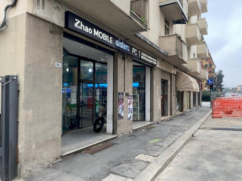 Shop via San Donato, Bologna (neighborhood San Donato) - photo 2