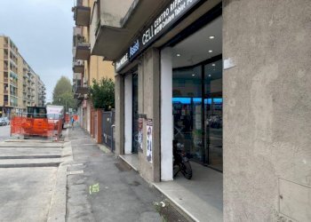 Negozio via San Donato, Bologna (zona San Donato) - foto 7