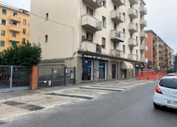 Negozio via San Donato, Bologna (zona San Donato) - foto 17