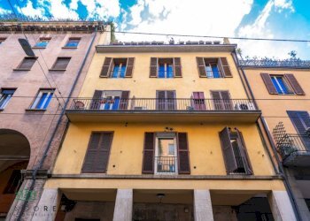 Attività Commerciale Ad.ze via Ugo Bassi, Bologna (zona Centro Storico) - foto 5