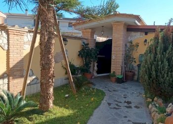 Villa via delle scuole, Fiumicino - foto 3